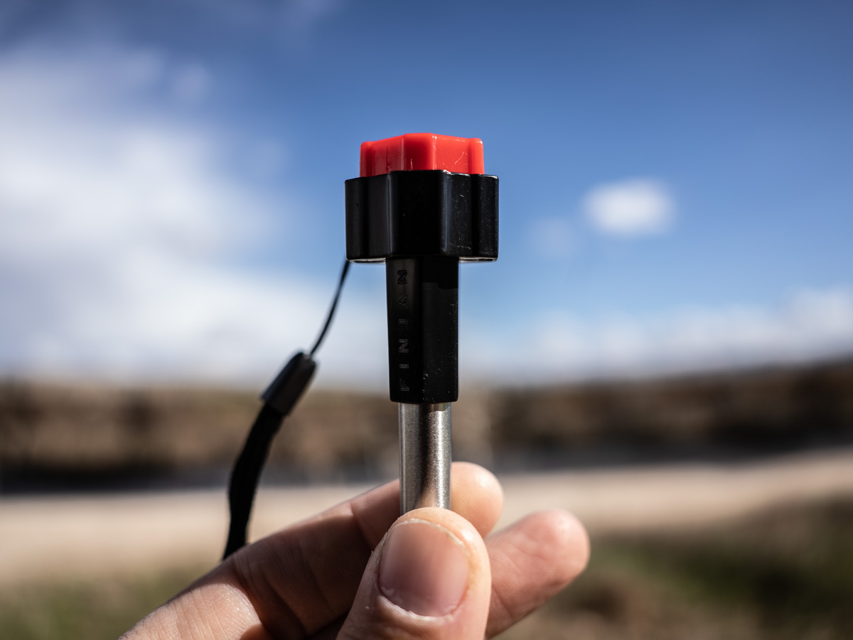 שילוב של פלסטיק ונירוסטה